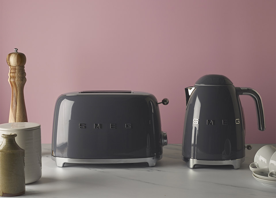 smeg kettle colors