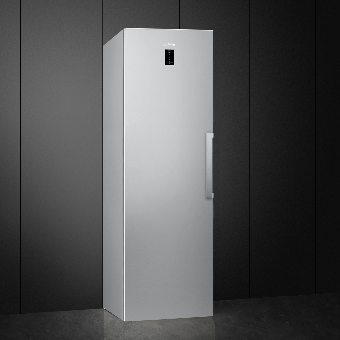 Smeg Freezers Builtin or Free Standing Smeg UK