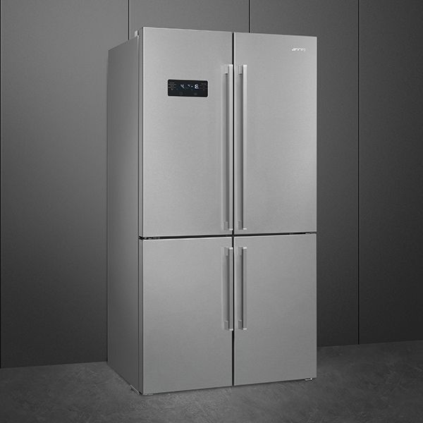 A 4 door free-standing American fridge freezer, in stainless steel