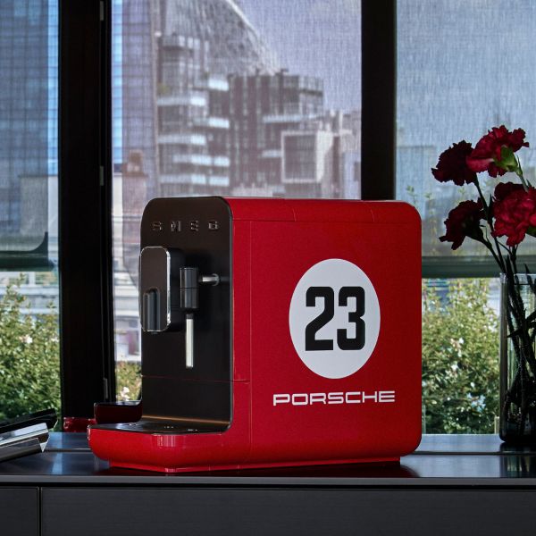 Porsche x SMEG