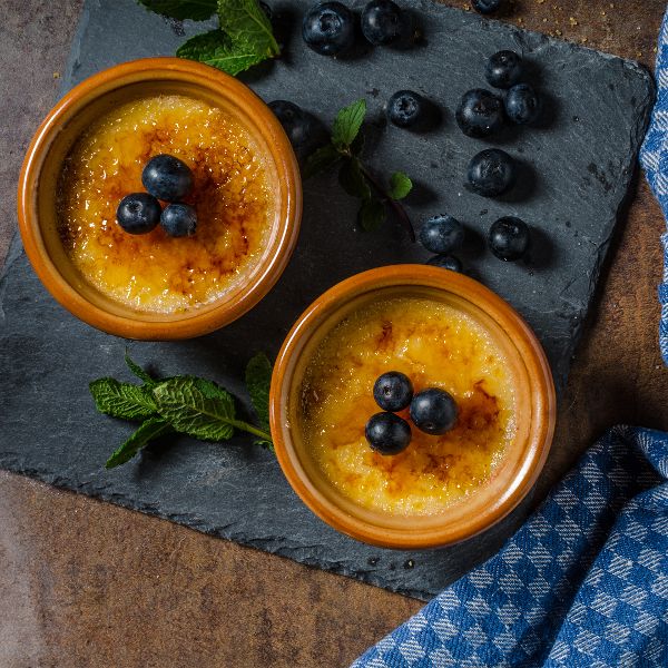 catalan-cream-with-berry-jam-and-crumble